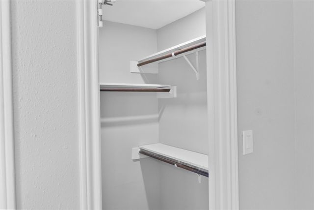 668 N Eldridge Parkway, Houston, TX 77079