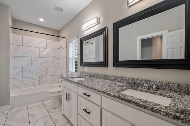 5000 Linder Avenue, Dallas, TX 75215