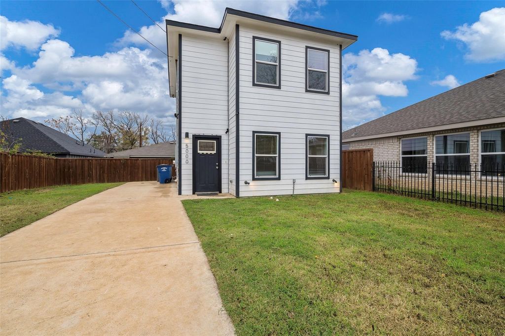 5000 Linder Avenue, Dallas, TX 75215