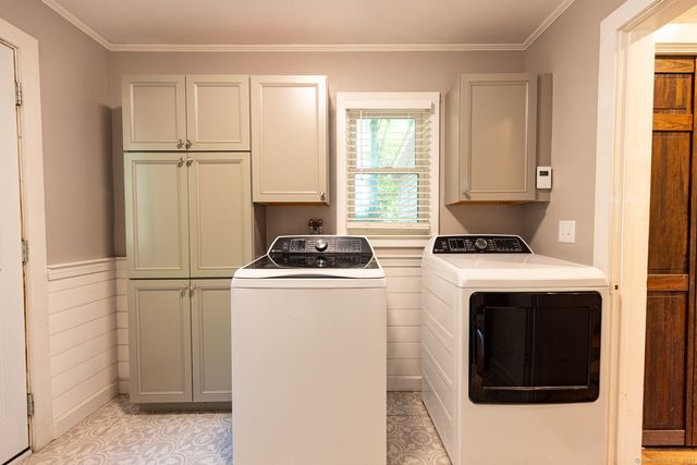 33 Newton Street, Norwich, CT 06360