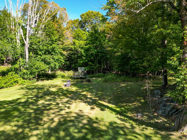 33 Newton Street, Norwich, CT 06360