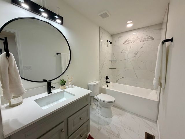 911 Vannessa Drive, Boiling Springs, SC 29316