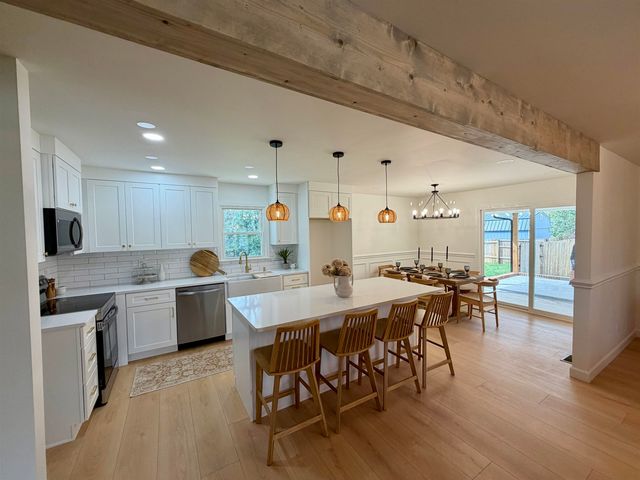 911 Vannessa Drive, Boiling Springs, SC 29316