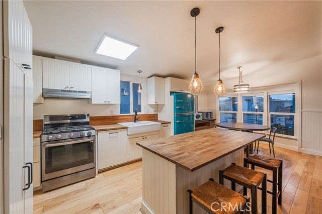 21752 Pacific Coast 15A, Huntington Beach, CA 92646