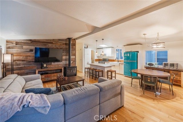 21752 Pacific Coast 15A, Huntington Beach, CA 92646