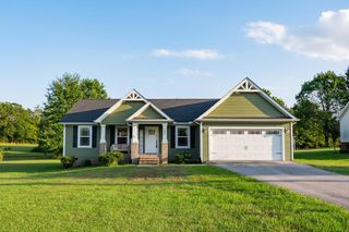 143 W Speck Rd, Cookeville, TN 38506