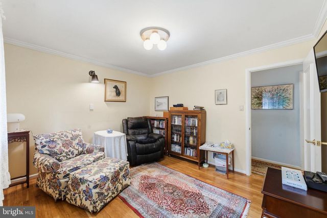 3305 POTTERTON DR, Falls Church, VA 22044