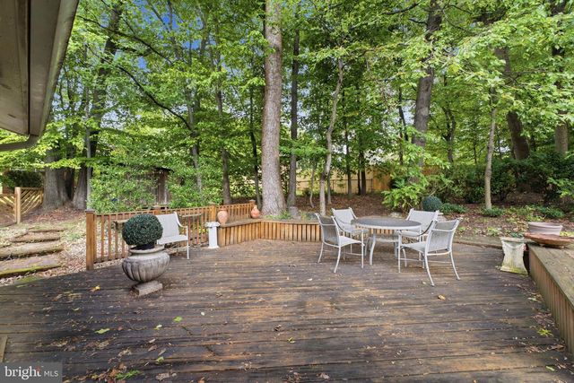 3305 POTTERTON DR, Falls Church, VA 22044