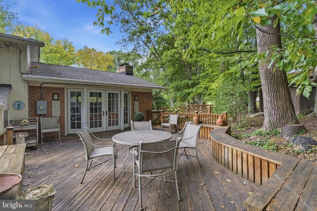 3305 POTTERTON DR, Falls Church, VA 22044