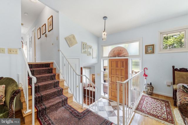 3305 POTTERTON DR, Falls Church, VA 22044