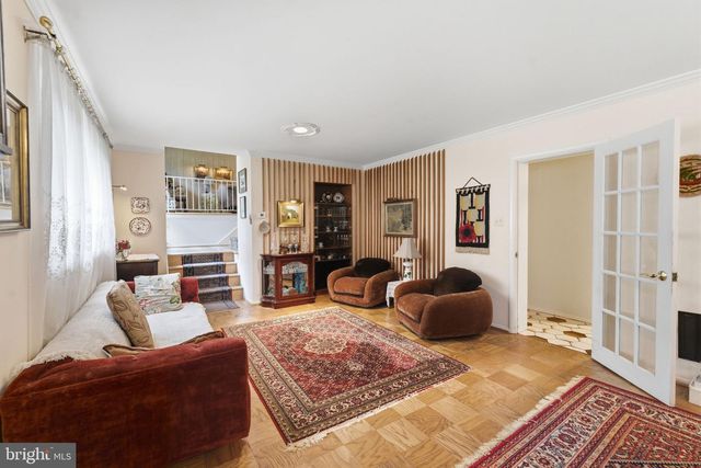 3305 POTTERTON DR, Falls Church, VA 22044
