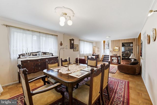 3305 POTTERTON DR, Falls Church, VA 22044