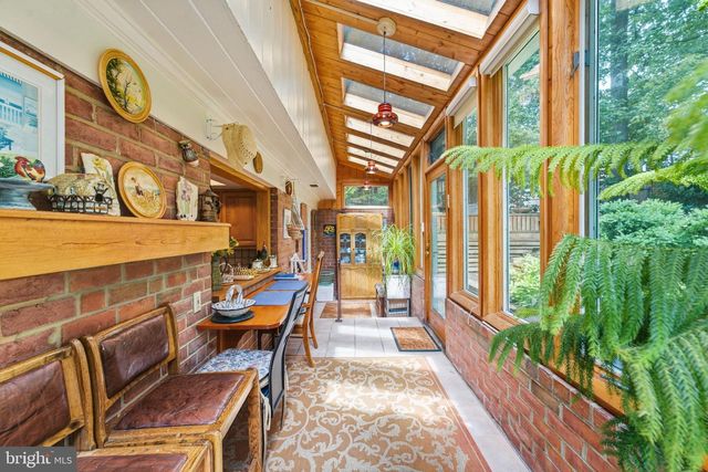 3305 POTTERTON DR, Falls Church, VA 22044