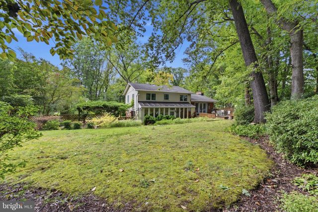 3305 POTTERTON DR, Falls Church, VA 22044