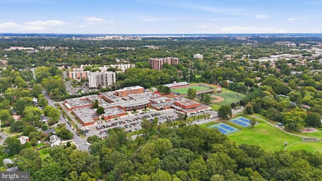 3305 POTTERTON DR, Falls Church, VA 22044