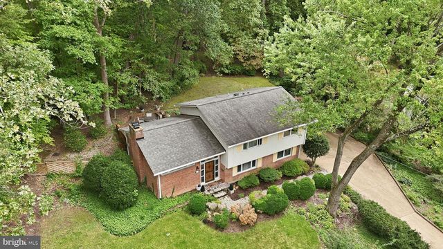3305 POTTERTON DR, Falls Church, VA 22044