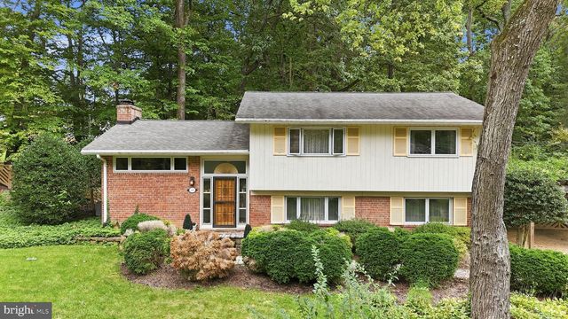 3305 POTTERTON DR, Falls Church, VA 22044