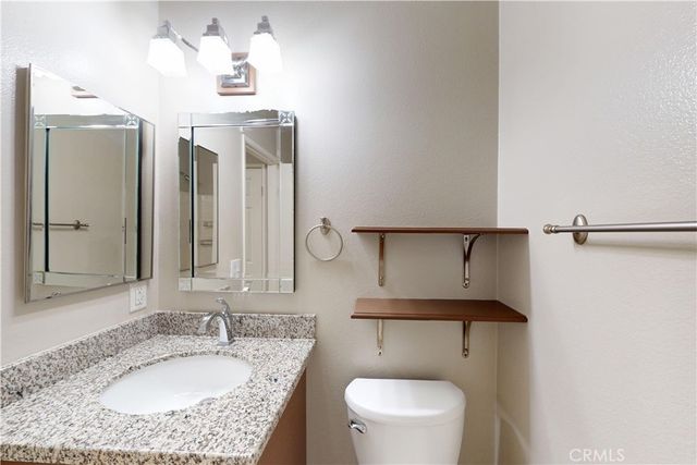 29285 Sand Creek Circle, Menifee, CA 92584