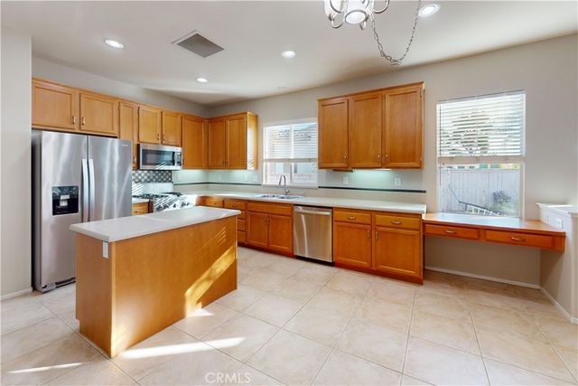 29285 Sand Creek Circle, Menifee, CA 92584