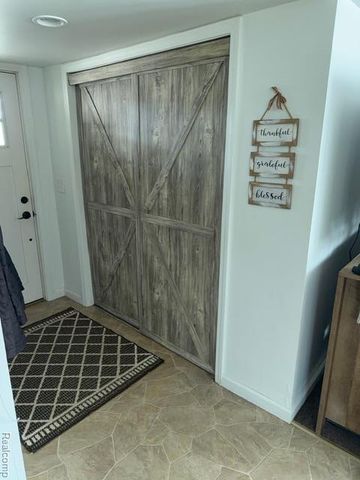 2700 Flint River Road, Lapeer, MI 48446