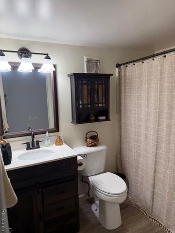 2700 Flint River Road, Lapeer, MI 48446