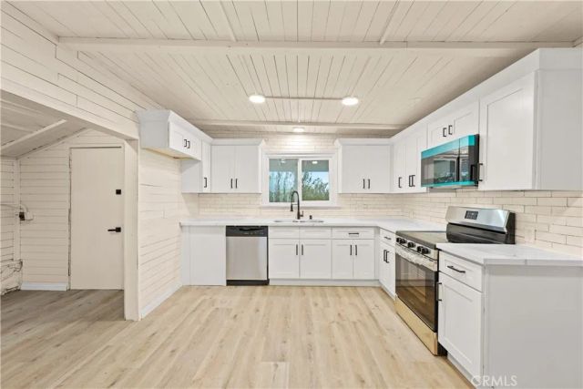 35119 Neighborly, Lucerne Valley, CA 92356