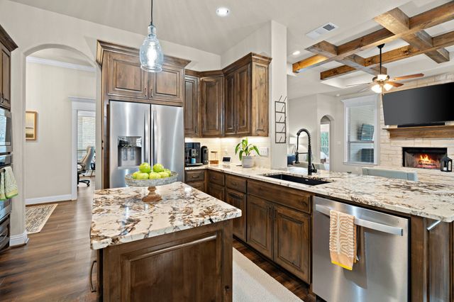 1509 Sea Breeze Lane, Azle, TX 76020