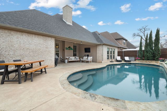 1509 Sea Breeze Lane, Azle, TX 76020