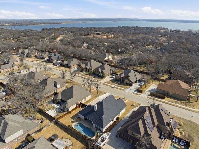 1509 Sea Breeze Lane, Azle, TX 76020