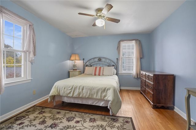 2474 16th Street, Cuyahoga Falls, OH 44223