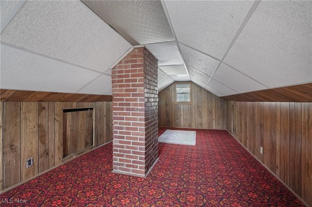 2474 16th Street, Cuyahoga Falls, OH 44223