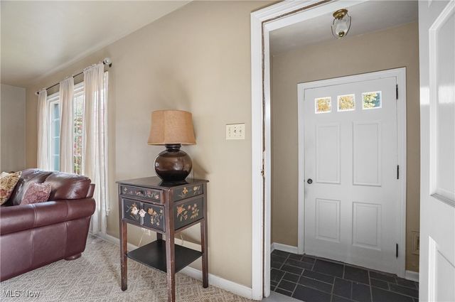 2474 16th Street, Cuyahoga Falls, OH 44223