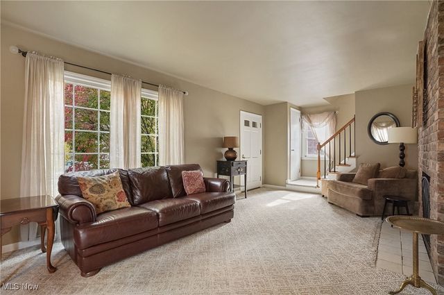 2474 16th Street, Cuyahoga Falls, OH 44223