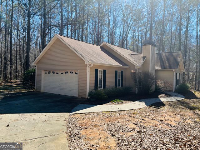 150 Paces Landing Way, Newnan, GA 30263