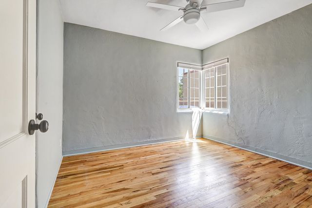 316 Washington Street NE, Albuquerque, NM 87108