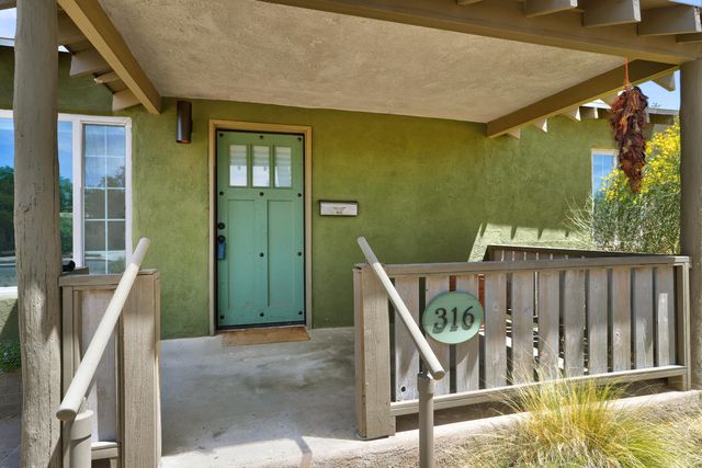 316 Washington Street NE, Albuquerque, NM 87108