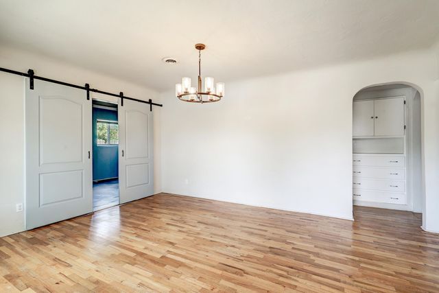 316 Washington Street NE, Albuquerque, NM 87108