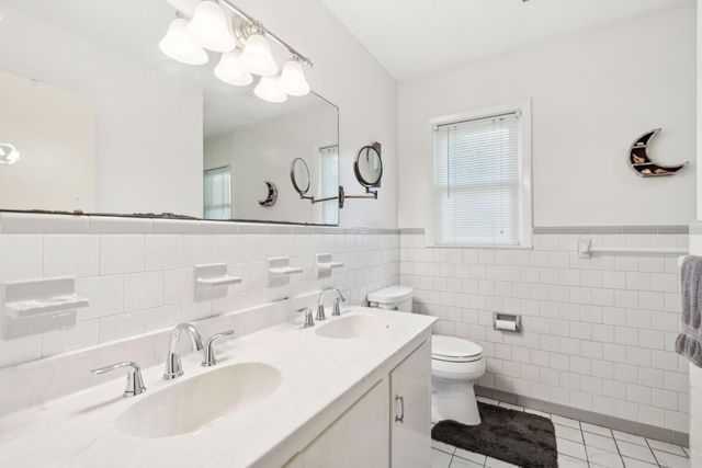 1764 Lady Ashley Street, Charleston, SC 29412