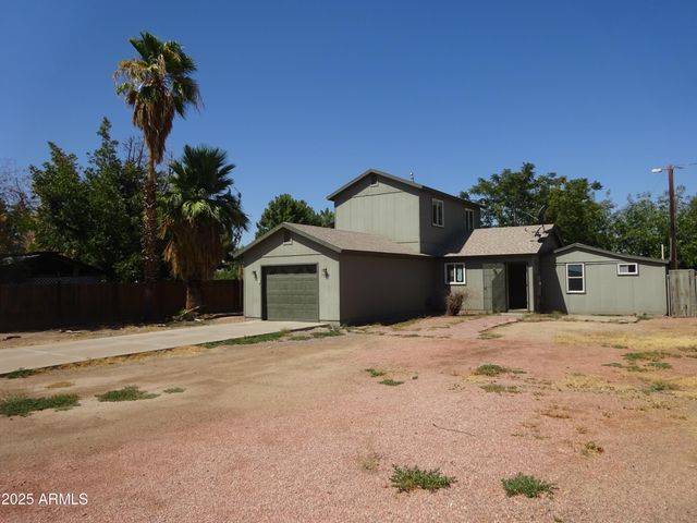 7148 N 48TH Avenue, Glendale, AZ 85301