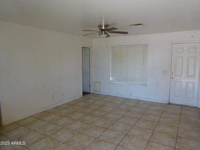 7148 N 48TH Avenue, Glendale, AZ 85301