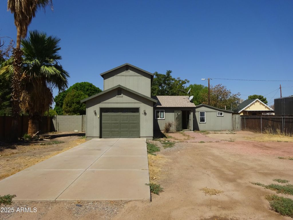 7148 N 48TH Avenue, Glendale, AZ 85301