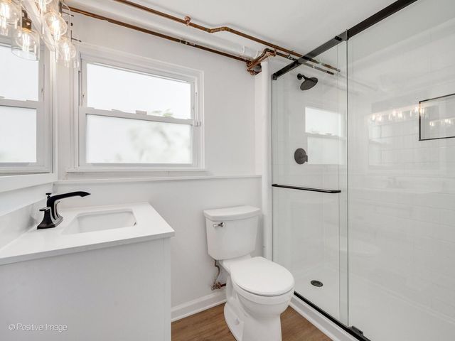 4512 WASHINGTON Street, Downers Grove, IL 60515
