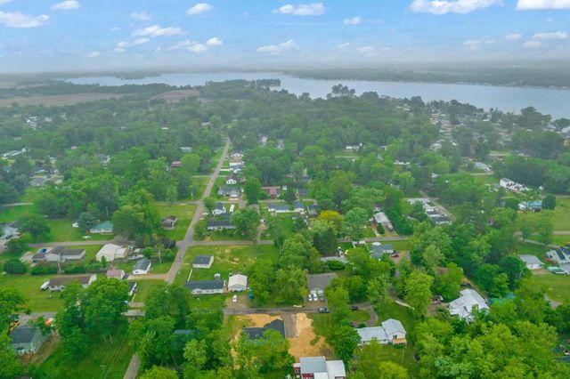 13404 Maple Road NE, Thornville, OH 43076