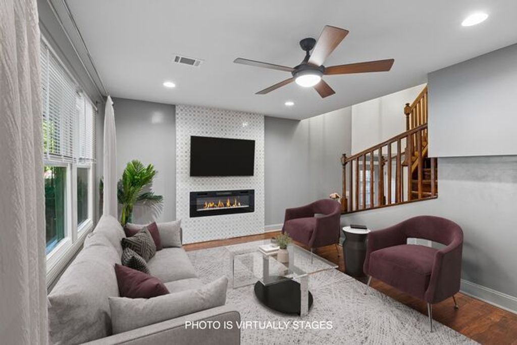 6853 S Langley Avenue, Chicago, IL 60637 — photo 3