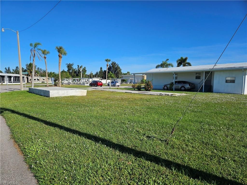 2771 Deerfield DR, NORTH FORT MYERS, FL 33917 — photo 5
