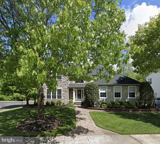 1 WOODMONT CT, Mantua, NJ 08051