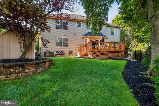 1 WOODMONT CT, Mantua, NJ 08051