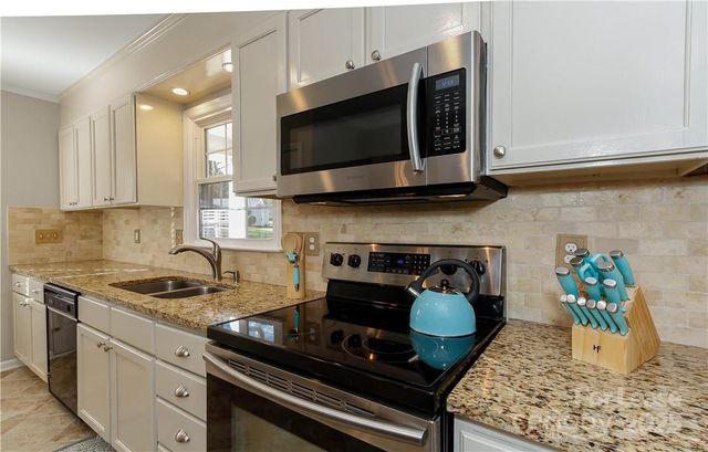 9131 Glisson Court, Charlotte, NC 28210