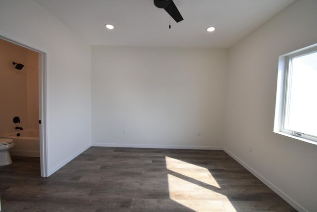 602 Lincoln Street SE, Warroad, MN 56763