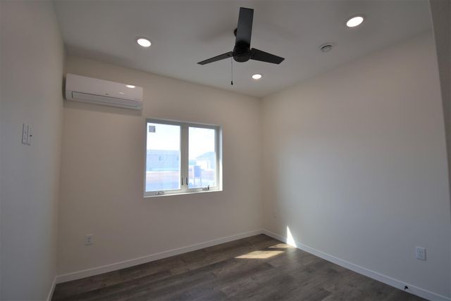 602 Lincoln Street SE, Warroad, MN 56763